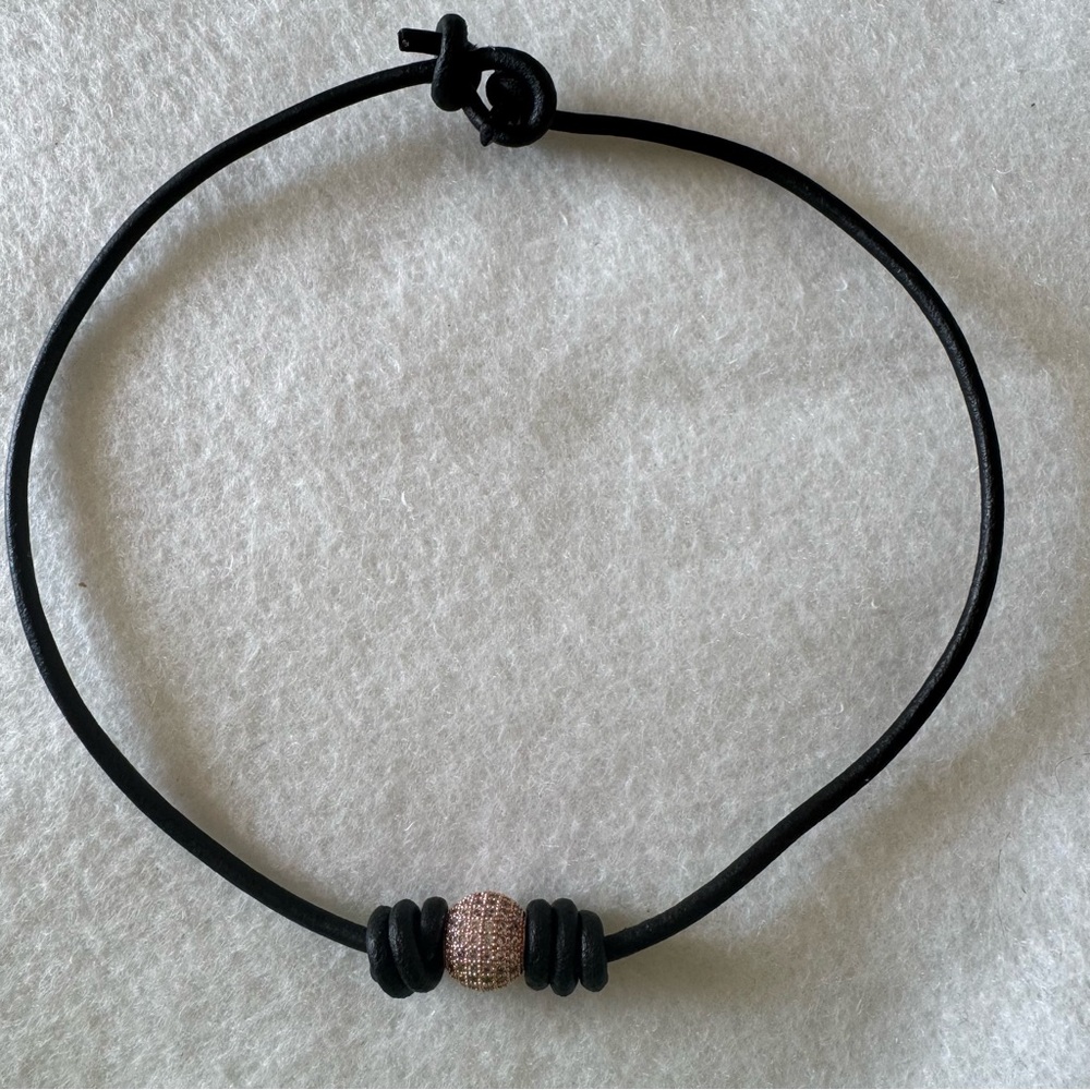 Sundance Black Leather Choker Necklace with Rose Gold Swarovski Crystal Bead NEW